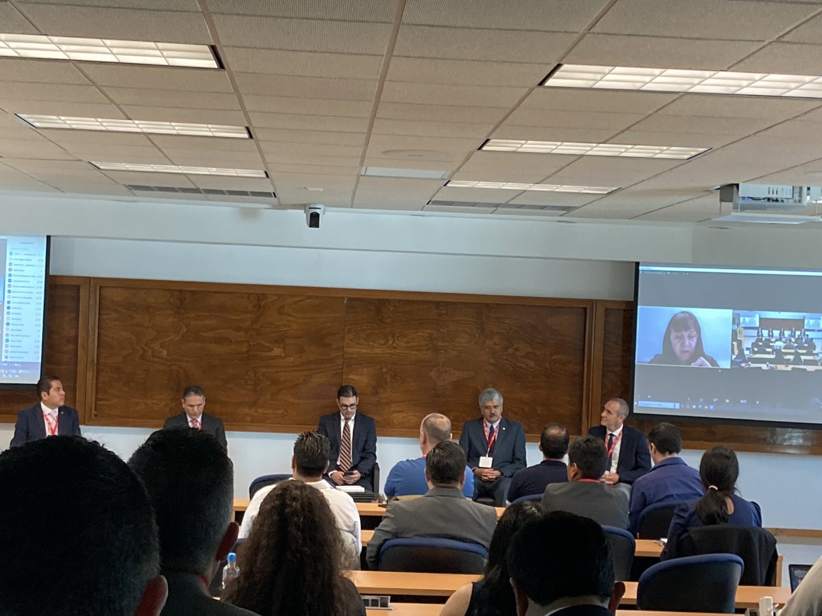 davidtorreshall's tweet image. Comenzando la XXV REUNIÓN ANUAL del grupo de usuarios de Ex Libris México en la Universidad Panamericana @UPGdl @Clarivate @ProQuest @ExLibrisGroup