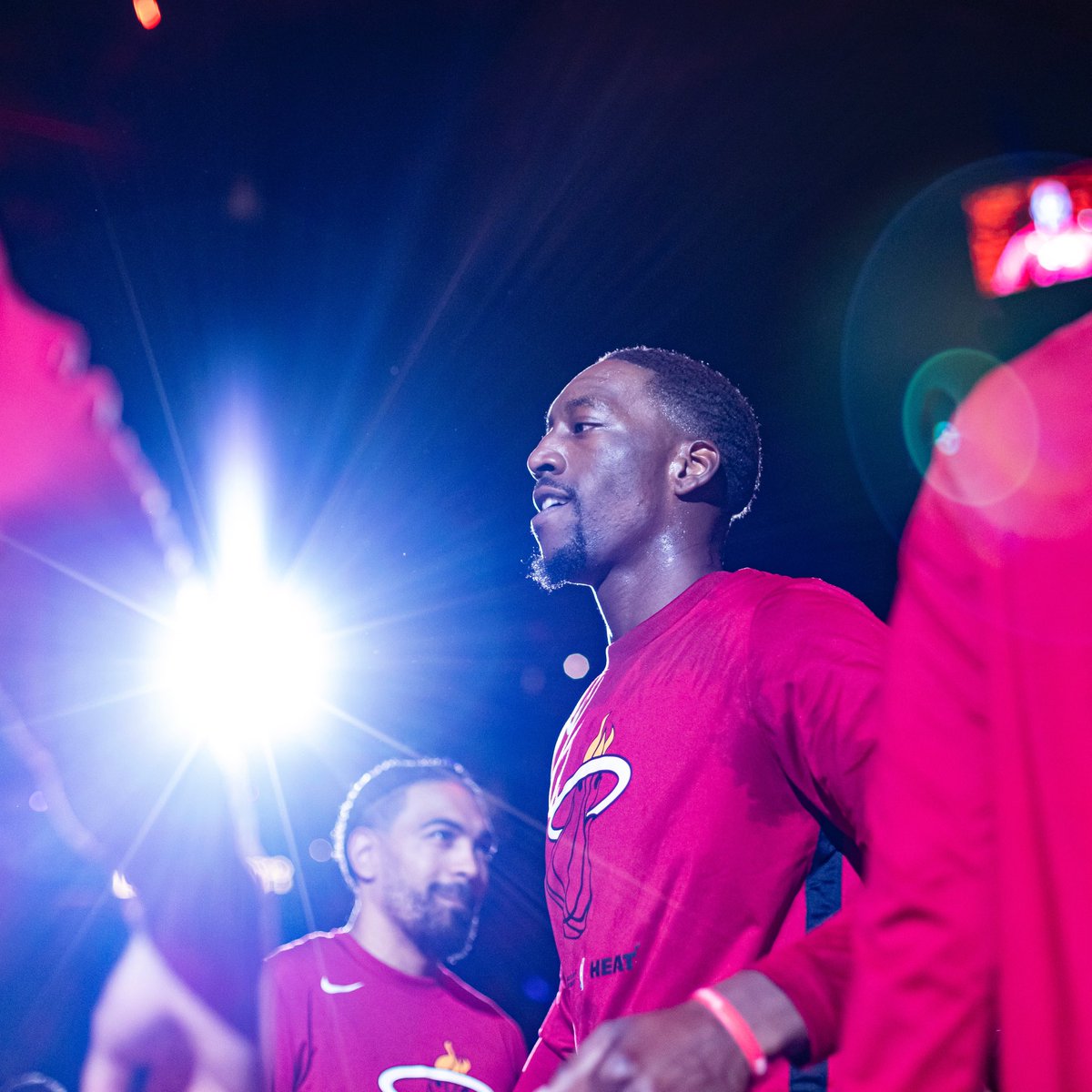 MiamiHEAT's tweet photo. Back in that spotlight. LFG! 

#BAMSZN 💥 @Bam1of1 https://t.co/EMk83I5hlK