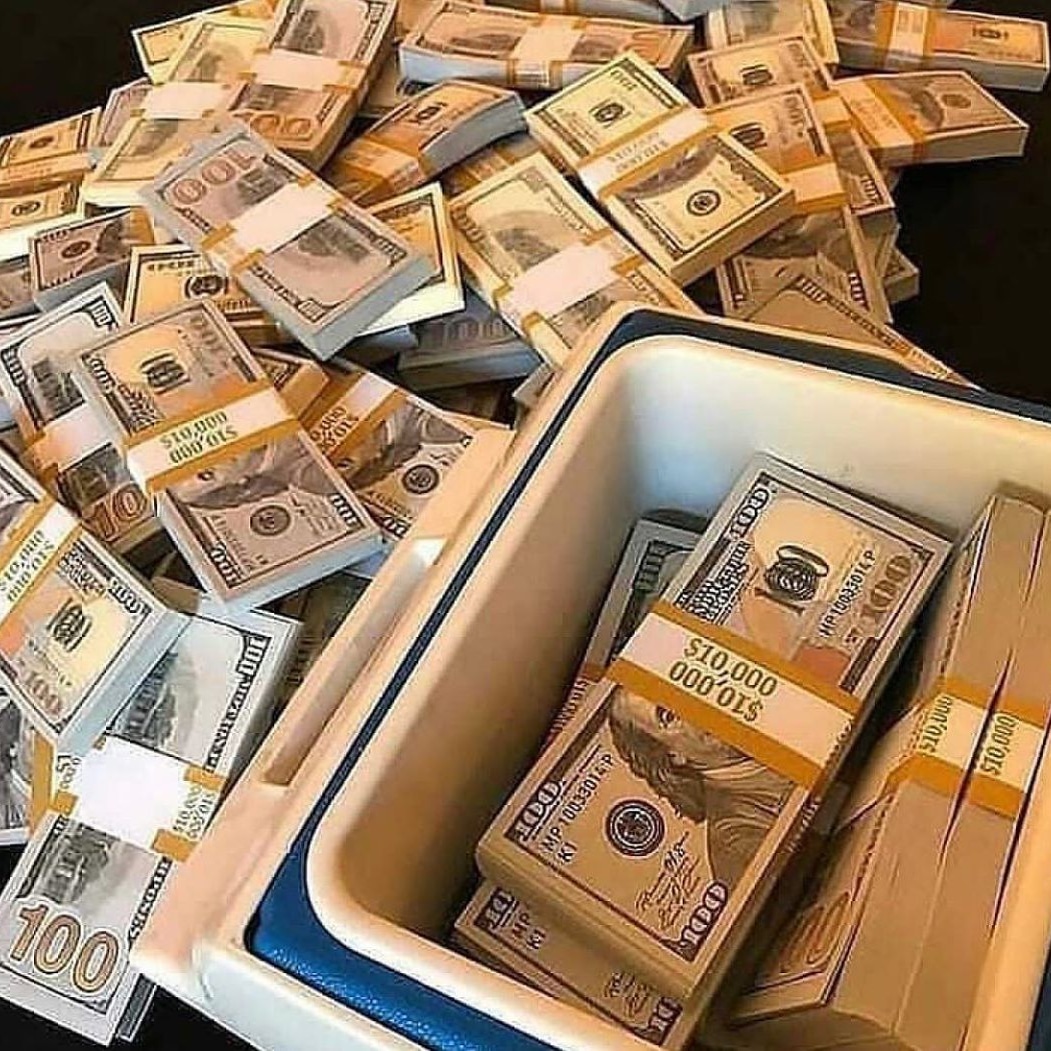 binary_42's tweet image. Don’t stand in the shadows of the past. Move into the light of the future 🔮Are you interested in/Binary/ forex option Trade(trading in binary and bitcion mining has really helped a lot of people reach their financial dreams and has made more people