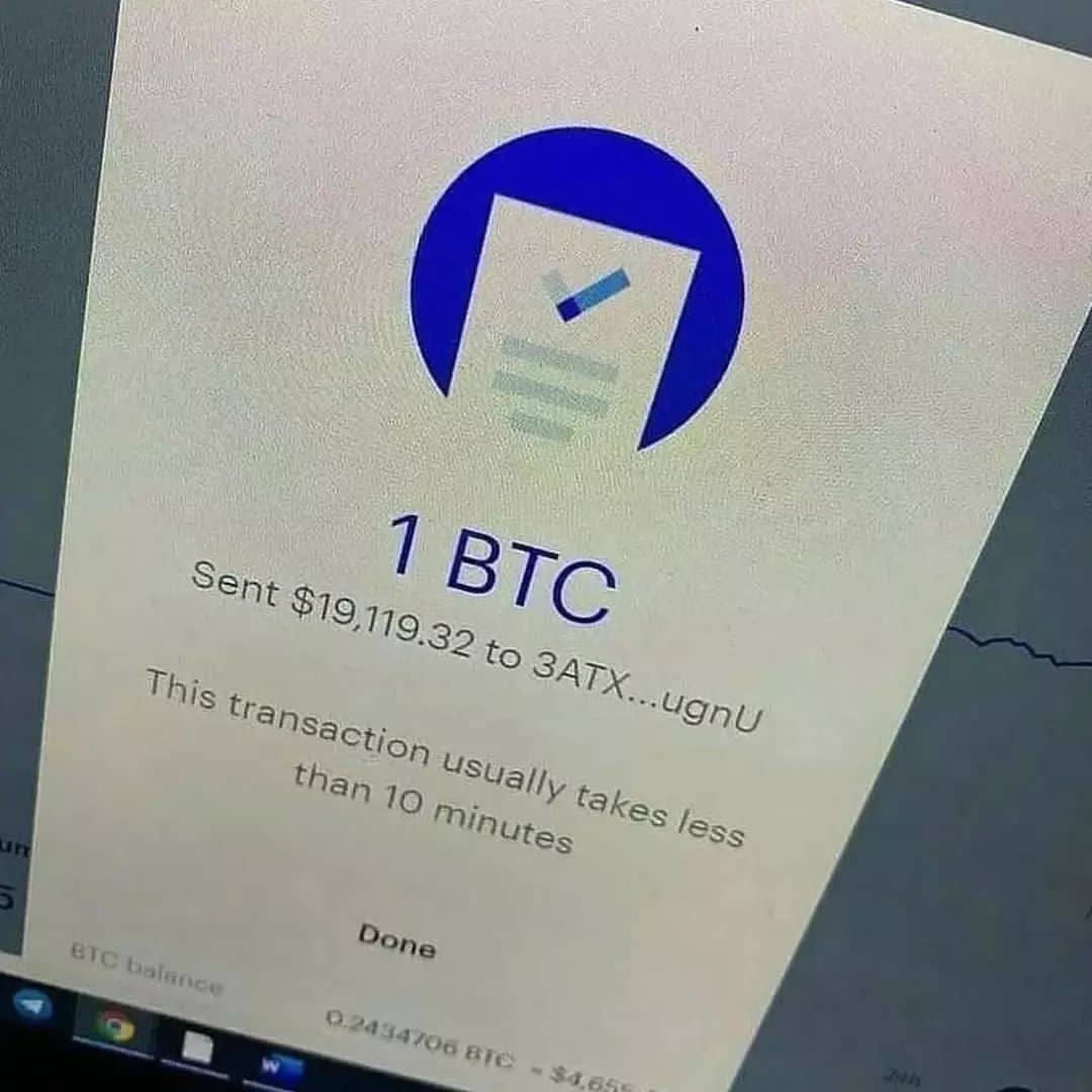 binary_42's tweet image. Don’t stand in the shadows of the past. Move into the light of the future 🔮Are you interested in/Binary/ forex option Trade(trading in binary and bitcion mining has really helped a lot of people reach their financial dreams and has made more people