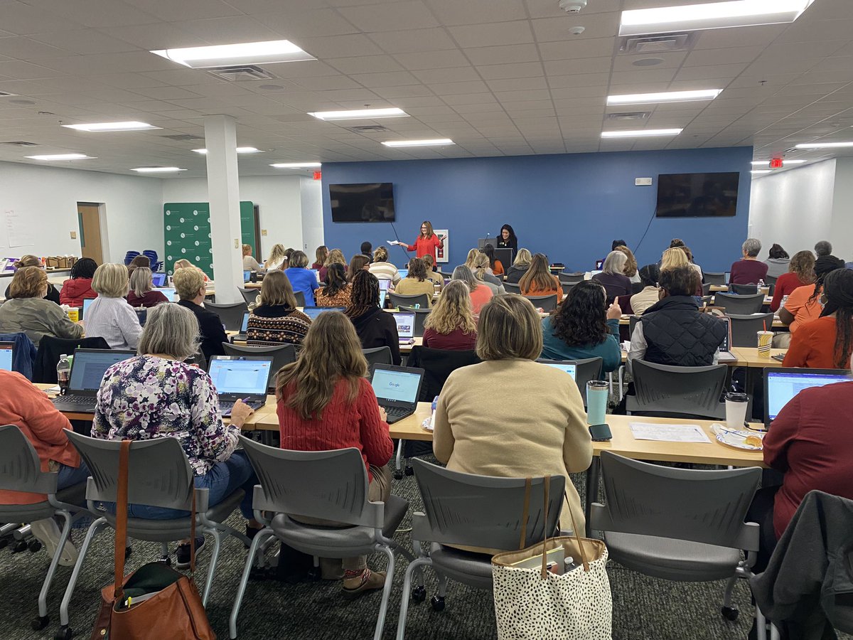 “Do just a little more than you are asked” Dr Kaye Dodson, Associate Professor Emerita East Carolina University to Northeast Regional School Librarians &amp; Media Coordinators #nced #ncbold