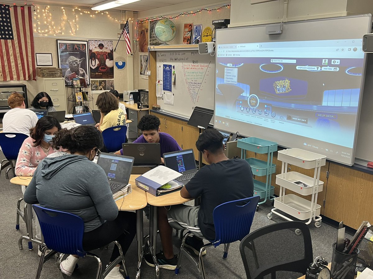 DrPhilipSwartz's tweet photo. 8th graders @Arroyo_omsd attended the StepCon virtually a couple of weeks ago. We had a blast! Will be there in person next yearโฆ gotta do the Escape Room!! #stepcon #arroyo_omsd #omsd #STEM #STEAM #middleschoolgoals #iloveteaching #iamateacher https://t.co/I9e0Vz1yqu