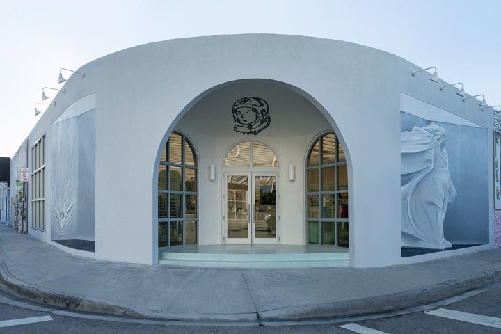 StreetFashion01's tweet photo. Billionaire Boys Club’s New Flagship Store in Miami designed by Daniel Arsham’s “Snarkitecture” (2022) https://t.co/EiKJYv62EX