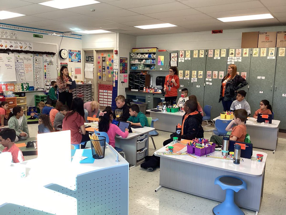 Ms. Mangano and Ms. Chmura's room are creating a Halloween technology project.