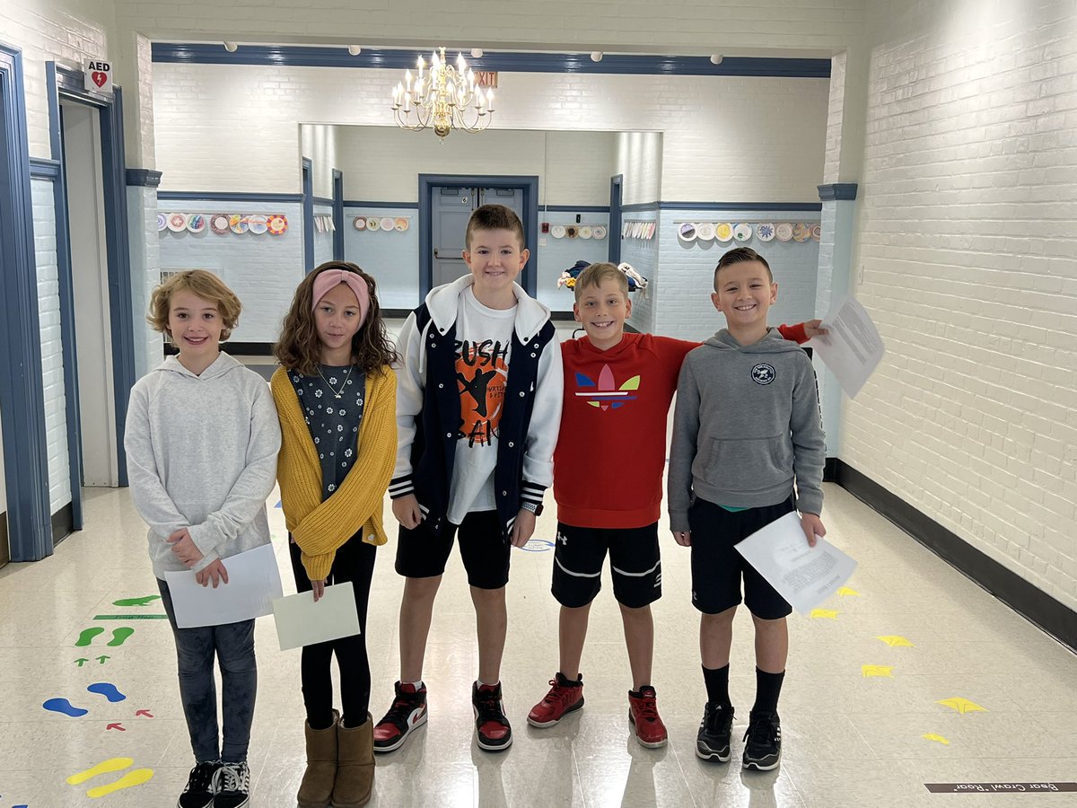 MitchellReg14's tweet photo. Student Council Speeches this morning! https://t.co/jfEeDSnnGU