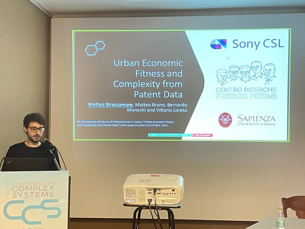 fineconets's tweet photo. Matteo Straccamore talking about Urban Economic Fitness and Complexity from patent data #CCS2022 https://t.co/RY4tPDIwrJ