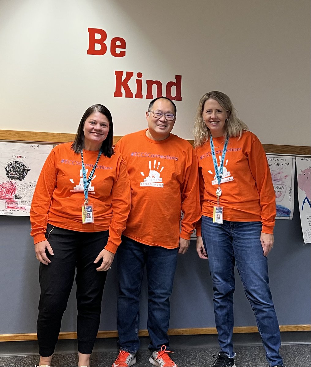 JesElementary's tweet photo. Students and staff wearing orange today to stand up against bullying. #eccsconnections #unityeveryday #ECCSLeadsTheWay https://t.co/G8IZ57Sw02