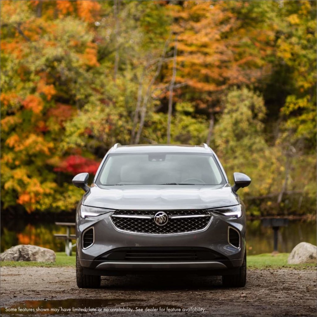 LarkinCobb's tweet photo. Buick Ad Test! https://t.co/Nyh9asLc19