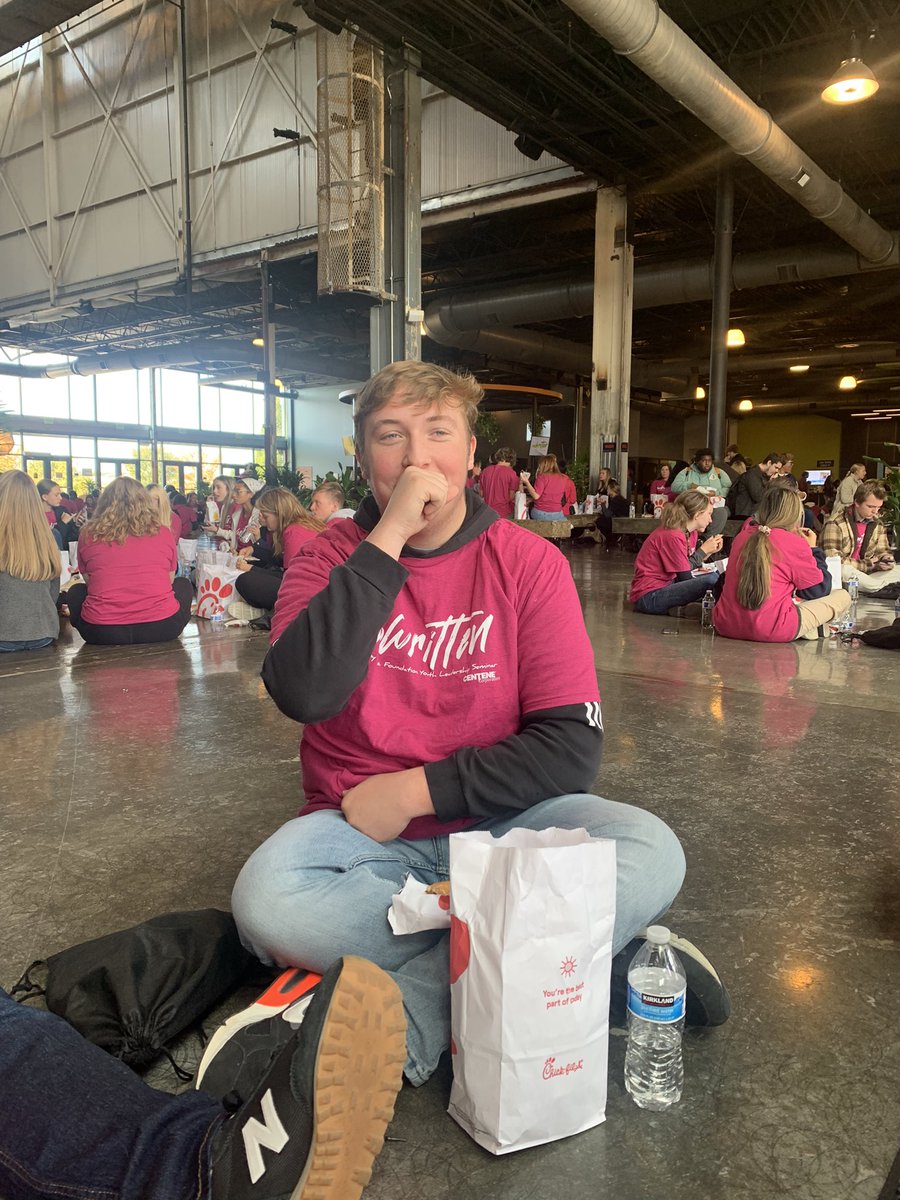 FHS ROAR PRIDE - STUDENT EDITION tweet media