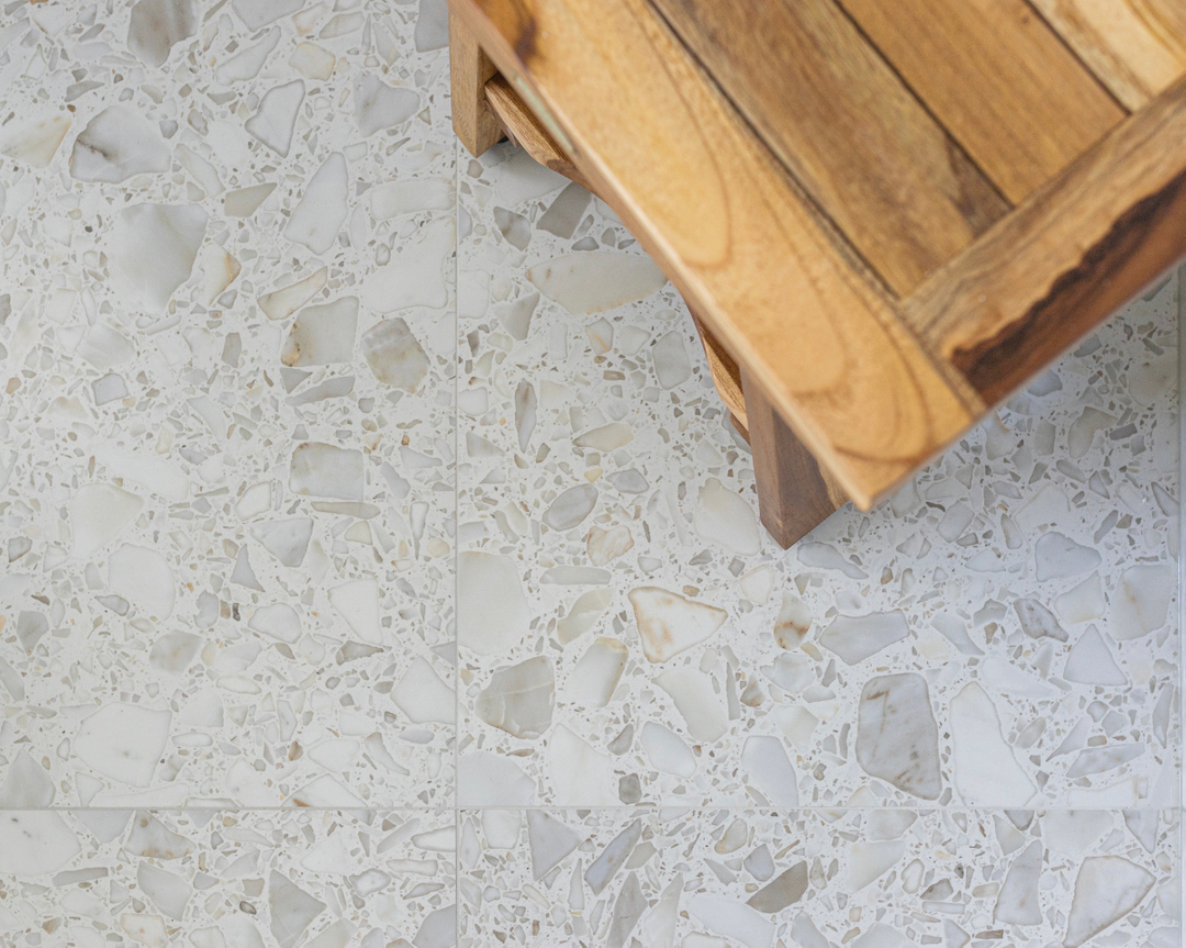 This has been, and still is, one of my favourite tiles to date! It works with both warm and cool tones. It compliments modern, contemporary, transitional and even traditional styles…and it comes in both a matte and glossy finish! I only need to see it installed in one more proj