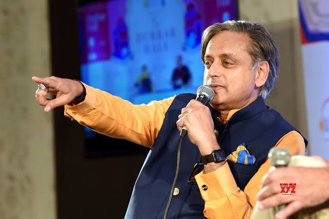 INCTharoorian's tweet photo. @ShashiTharoor @INCIndia The Congress is the party that liberalised the economy, but it also has a strong commitment to social justice. We want economic growth, but we must ensure that the fruits of growth reach the poor and the marginalised.
#ThinkTomorrowThinkCongress https://t.co/jjSKt0fyEQ