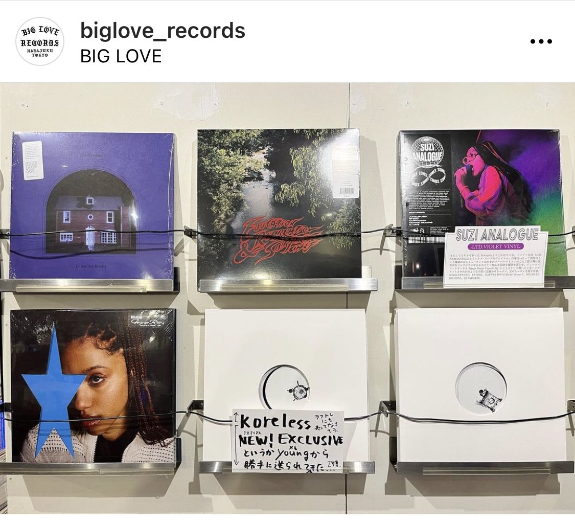 suziAnalog's tweet photo. x This tweet is dedicated to everyone worldwide Playing My Music From BBC Radio to @bandcamp and beyond: THANK YOU FOR SHARING MY SOUND. π€β¨ #InfiniteZonez is out now worldwide on vinyl + streaming & #TheReceiver Suzi Analogue Remix for @aprilandvista is out too. β€οΈβπ₯ x https://t.co/SzK3Pz0lkk