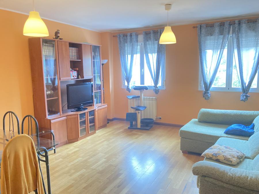 InmoCoaching's tweet image. Se vende piso en Villaquilambre de casi cien metros. Con 3 dormitorios y 2 baños. Patio común. Garaje y trastero. Con ascensor. Llámanos si te interesa hacer una visita ---&amp;gt; inmocoachingleon.com/htmlphp/propin…