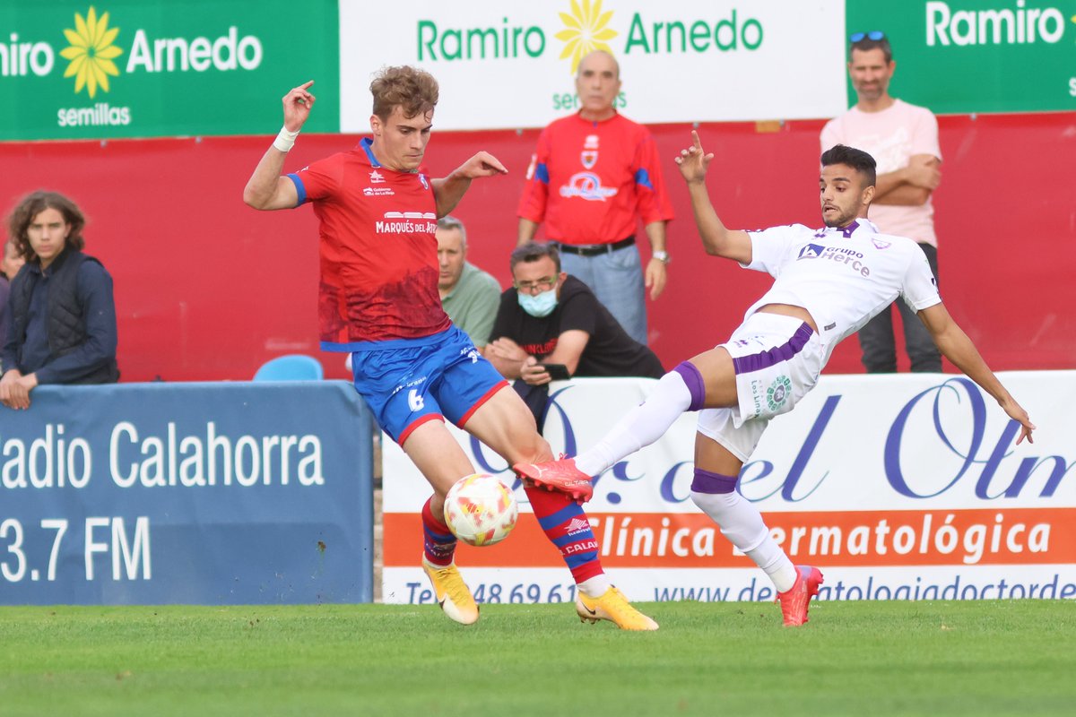 CD Numancia (@cdnumancia) on Twitter photo 🤜🤛 #Sorianos ⚔ #Numantinos ❤💙 #Rojillos 🤜🤛 #Sorianos ⚔ #Numantinos ❤💙 #Rojillos