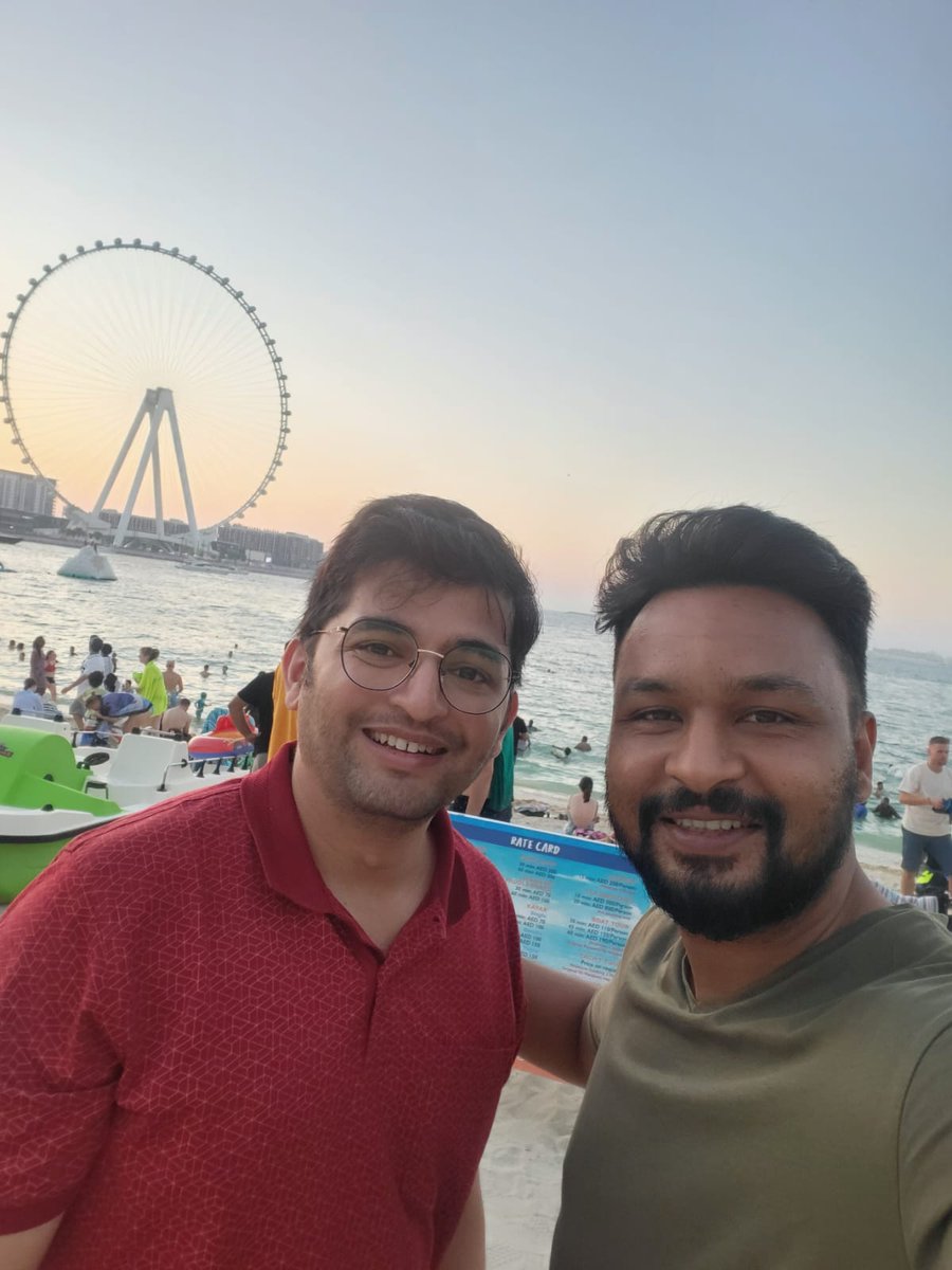 EQ8 Network tweet media