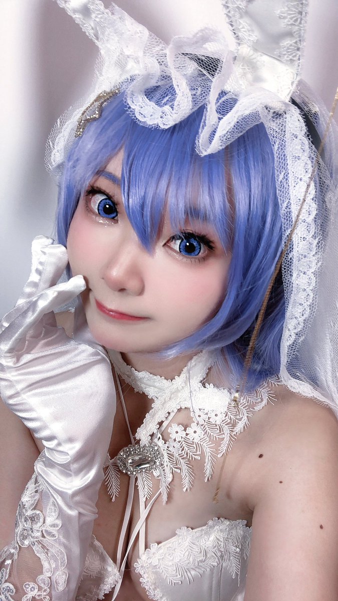 iry66666's tweet photo. #碧蓝航线 #cosplay #アズールレーン
花园婚纱❄️白雪之仪 https://t.co/kmjovFBudh