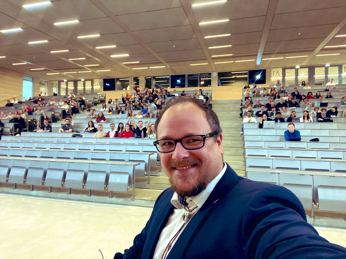 MSchlaile's tweet photo. It may very well be that this was my last #lecture at @UniHohenheim 😊 Dear #wiwi students: stay curious, stay critical (especially of #neoclassical #economics). (And stay tuned for further announcements. 🤓) https://t.co/88RZQo6Sk0