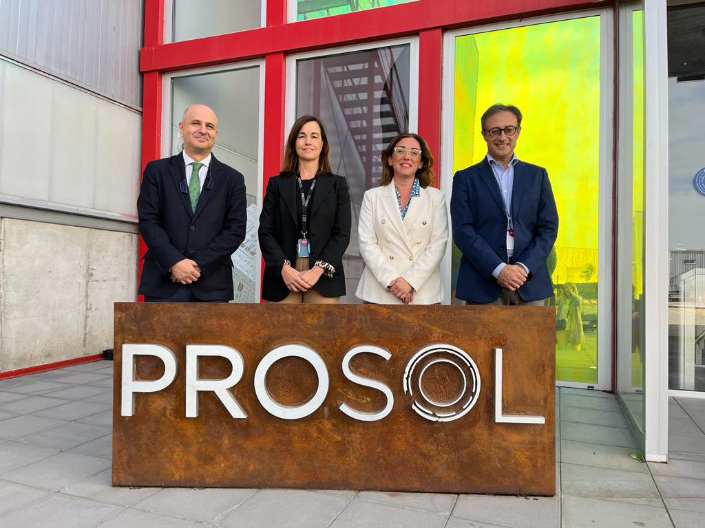 Maria González Corral tweet media