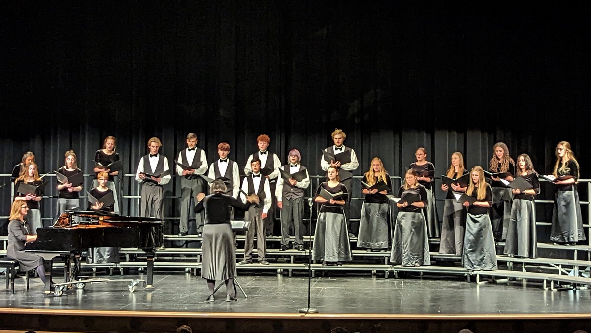 tkschools's tweet photo. Three great concerts last night by our TKHS Concert Choir, Honors Choir and the Jazz Band! TK has so many talented young people and their performances were outstanding! BRAVO everyone! #tkstrong https://t.co/vV8QJE8WTK