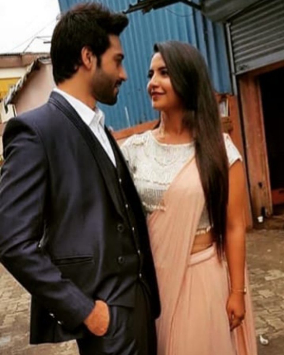 _Mahsa_72's tweet photo. #MeeJay π€©β₯οΈπ€© #Sukor
Sukor The Bestest Couple
@meera1611 @veejay_k
#ReCastMeeJay @ColorsTV https://t.co/7yUdkh6XB5