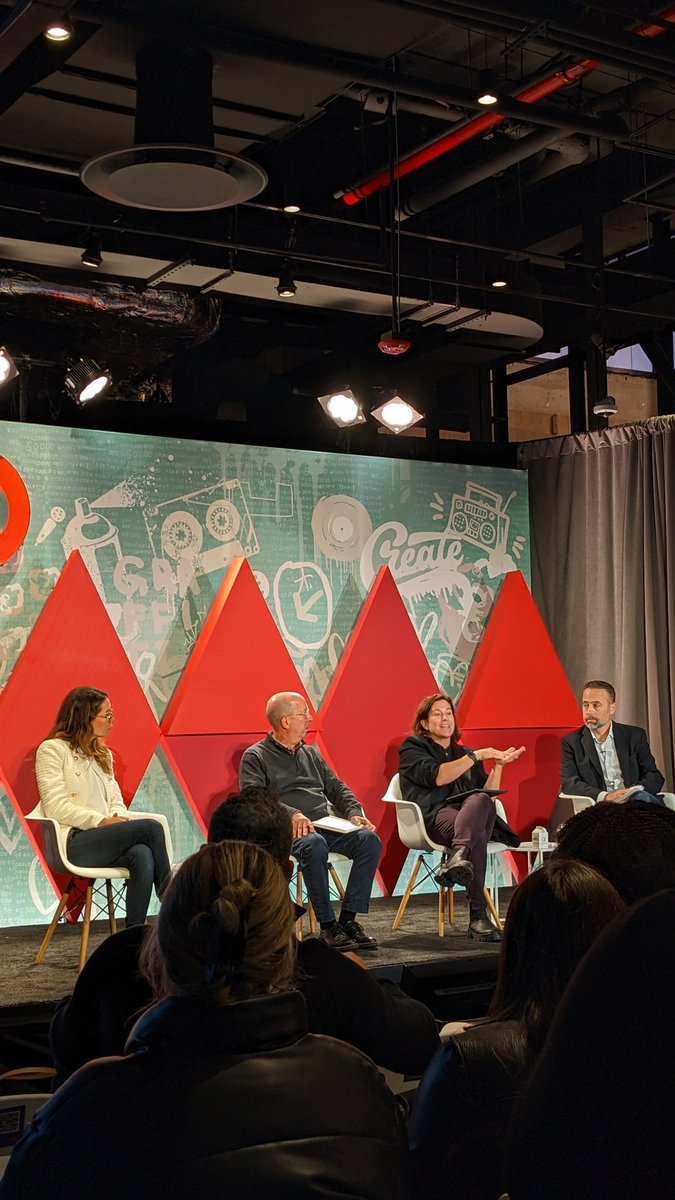 Learning about audio with <a href="/thisisdax/">dax</a> <a href="/Google/">Google</a> <a href="/tunein/">TuneIn</a> and <a href="/iHeartRadio/">iHeartRadio</a> at #AWNewYork