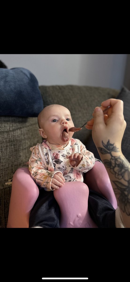 andyrose_tattoo's tweet photo. 5 months of Scarlett sticking out her tongue 😂 time is flying!! https://t.co/TjtD4v12my