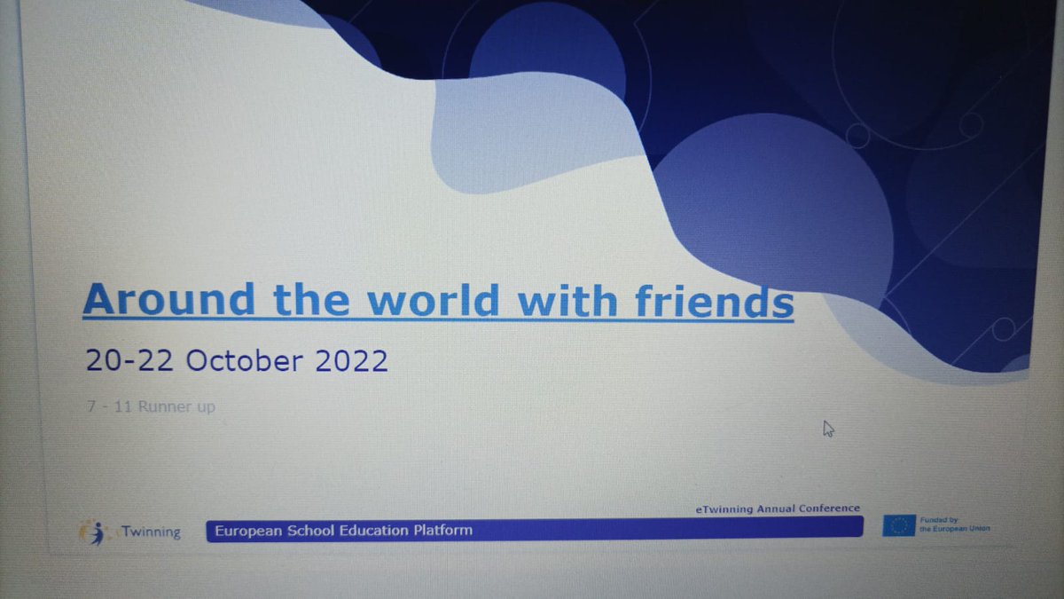 eusketwinning's tweet photo. #eTwConf22 @eTwinningEurope 
🗓️ Friday, 10/20 at 14:00: Maite Elejalde @etiamlekim will present 'Around the world with friends'. Runner-up 7-11 
🗓️ Saturday, 10/20 at 10:00: Idoia Zapirain @idoiazapi will present 'eTwTrain'. Winners 16-19 
 #eTwinningPrize22 @eTwinning_es https://t.co/QZpvFdJjxv