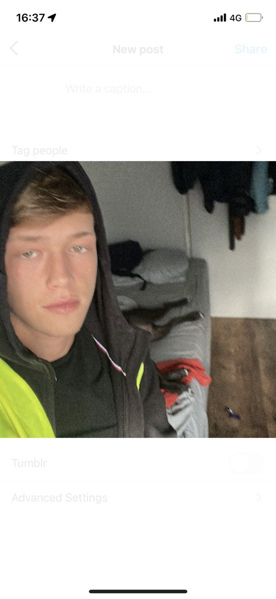 hungboyy188's tweet photo. Long day rt if u wanna see me take them off feeing naughty 😈😈 of top 6.3 https://t.co/aX41Gl02cu you no what to do #stud #tradie #tradielad #horny #twink #foryou https://t.co/JyFqvGzZ4X