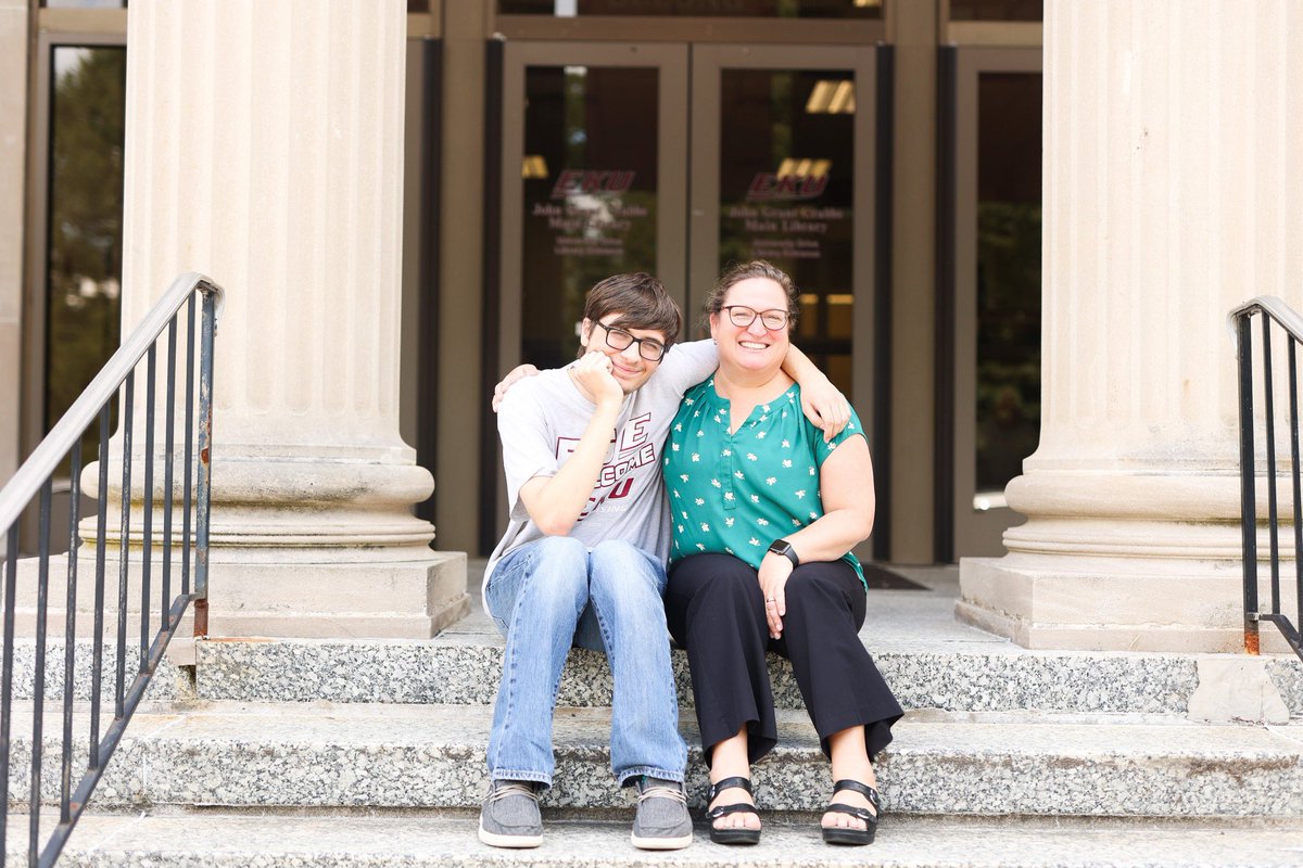 ekulibraries tweet media