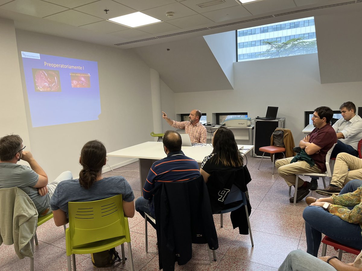 Primera jornada del curso de colonoscopia intraoperatoria para cirujanos en Oviedo. Bienvenidos