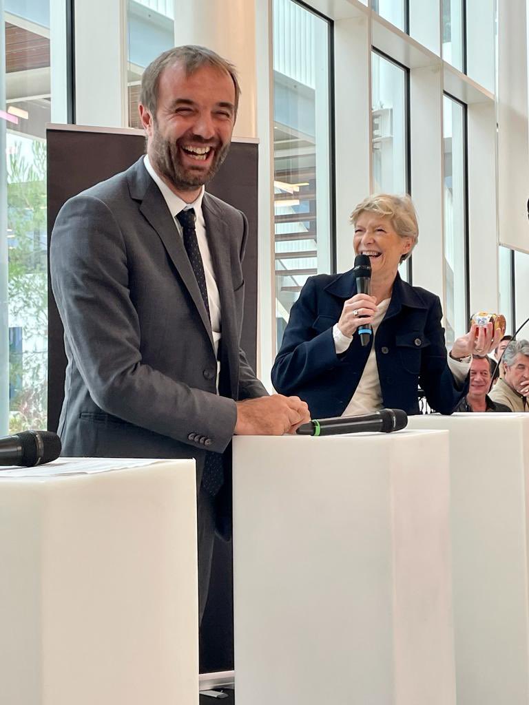 anais_boilly's tweet photo. 🤩 Belle inauguration du campus @OrangeOccitanie de Montpellier en présence de @fabiennedulac @PatriciaGoriaux et @MDelafosse. Un environnement de travail convivial, numérique et responsable qui encourage la coopération et l’agilité collective. https://t.co/jlpDZ299zt