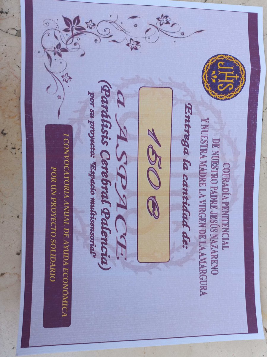Esta mañana la Cofradía de "Nuestro Padre Jesús Nazareno y Nuestra Madre la Virgen de la Amargura" de Palencia,  ha hecho entrega de las becas anuales del proyecto solidario de la cofradía en la que hemos sido beneficiados con 150€. Muchísimas gracias.