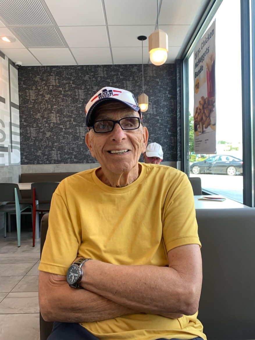 NJSP's tweet image. **PLEASE SHARE **
**MISSING ENDANGERED MALE **
 
The NJSP and the Barnegat Police Department are seeking the public’s assistance with locating Leslie Shaffer, 82, of Barnegat, N.J.
 
Anyone with information is asked to contact the Barnegat Police Department at 609-698-5000.