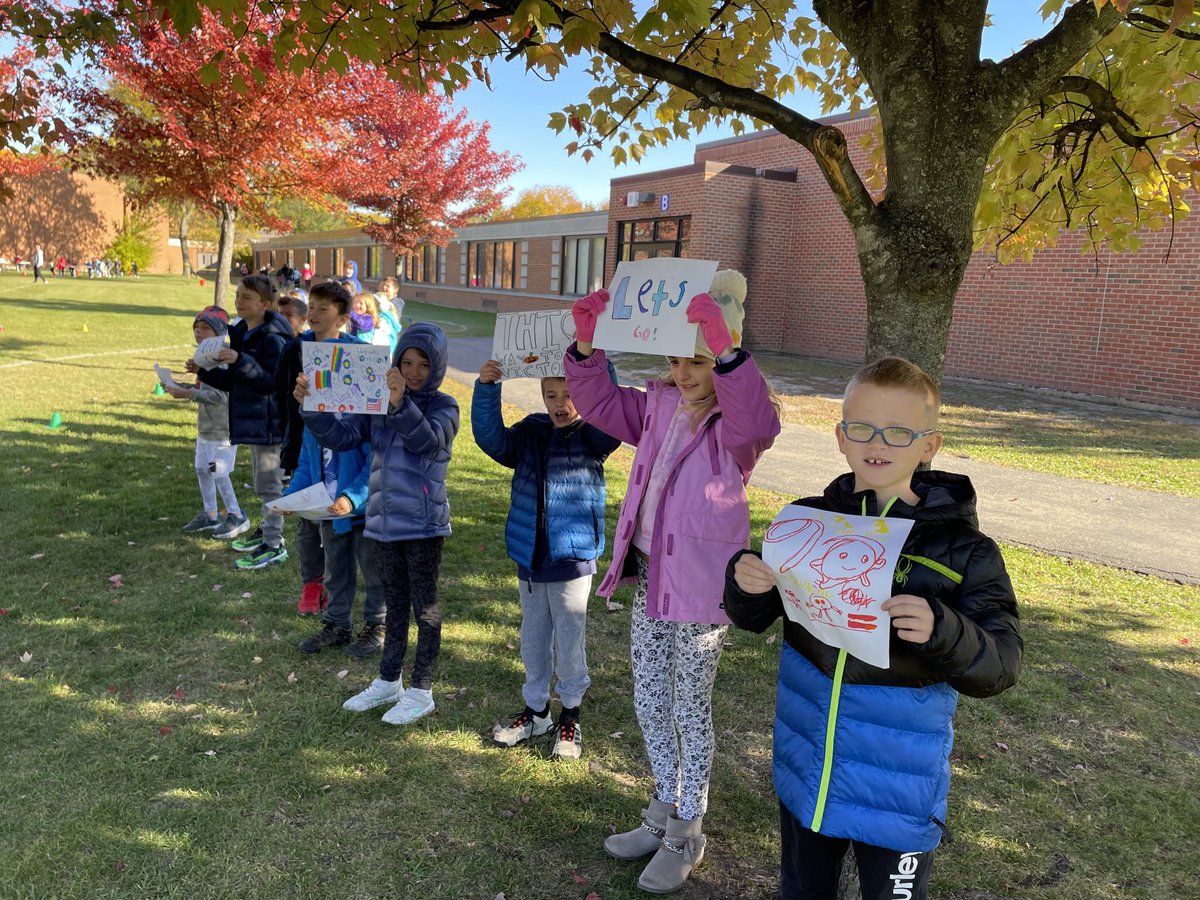 PR 3 West Is Best! tweet media