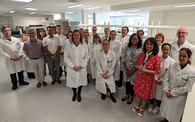 In this month's edition of 'My Lab' in the Biomedical Scientist magazine, @AlixCostello gives a tour of the cellular pathology department at @BthPathology in Blackpool Victoria Hospital. Read more: bit.ly/3Db696i