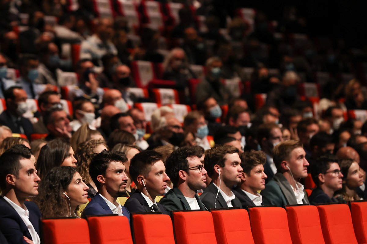 sportstoursint's tweet photo. To celebrate the unveiling of the 2023 Tour de France route, we are giving you the chance to win VIP tickets to the course announcement at the Palais des Congrès in Paris on 27.10. Join the great and good of pro cycling at this iconic venue! 

👇
https://t.co/f0xJ8pArj8

#TDF https://t.co/sYC8Vw0z2v