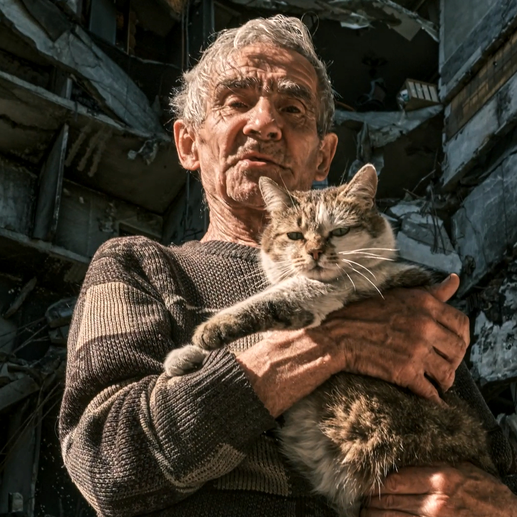 Music4Ukraine's tweet photo. All these iconic 80’s artists got together as #Music4Ukraine for the charity single #HealThisBrokenLand so can help people reunite with their loved ones and their pets.

Keep on watching the video here: https://t.co/GyZQ405dnL 
Donate to the cause here: https://t.co/xGpKt9blWs https://t.co/TMrO2CoP9A