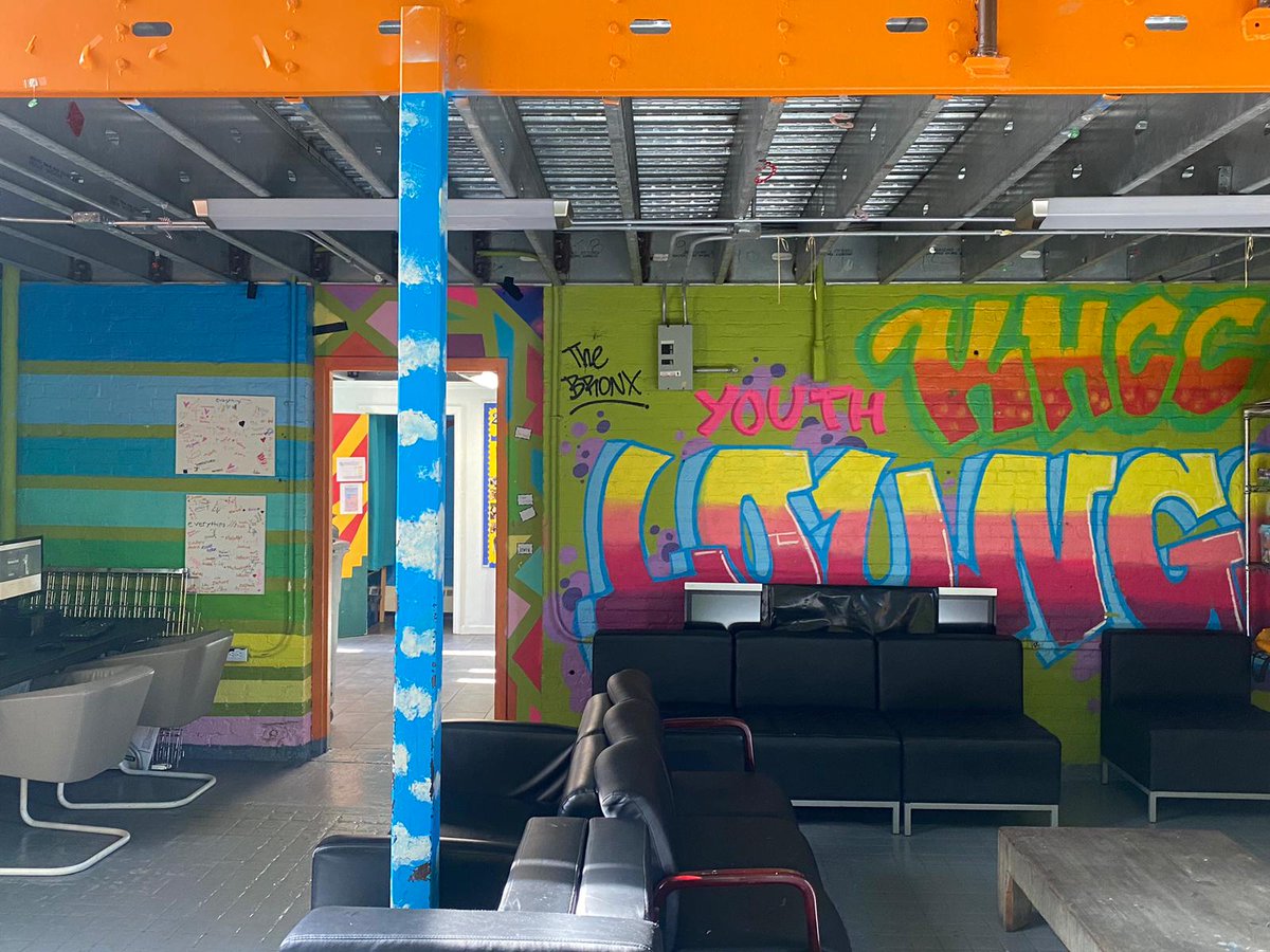 BronxInk's tweet photo. Kingsbridge Heights Community Center needs $2 million in repairs to keeps its doors open on Kingsbridge Terr. Community members use this building for meals, education, childcare and much more. @LeavensMckenna reports. https://t.co/OysRq7dZHF
