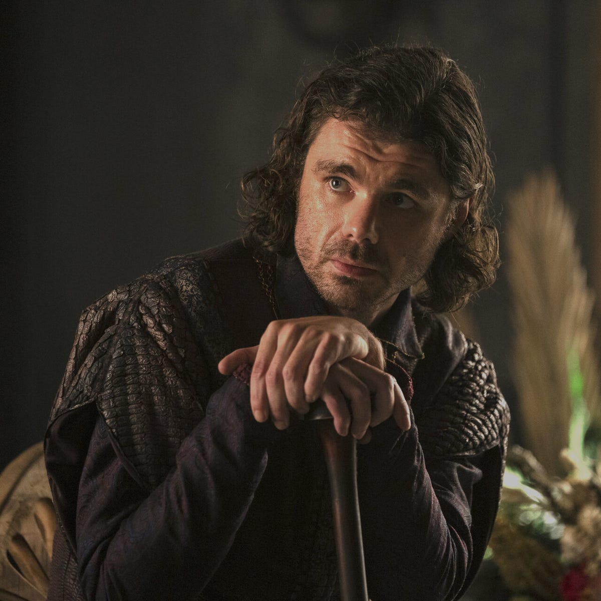 _NumberMuncher's tweet image. Larys (count Olaf) sends this thugs (vfd) marked with firefly pins (tattoos) to start fires in a Song of Ice and Fire (Series of Unfortunate Events).