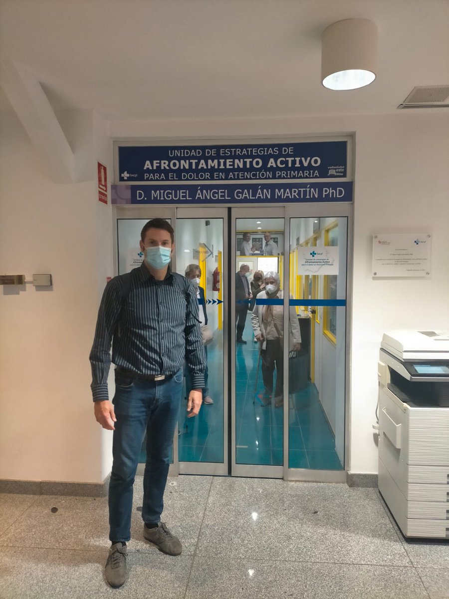 😊 Os dejamos imágenes de la Jornada de puertas abiertas de esta mañana en la Unidad de Afrontamiento Activo del Dolor.

👨🏻‍💼 Ha recibido también la visita de <a href="/JMorencia/">Jose Luis Morencia</a>, presidente del <a href="/CPFCYL/">CPFCYL</a>