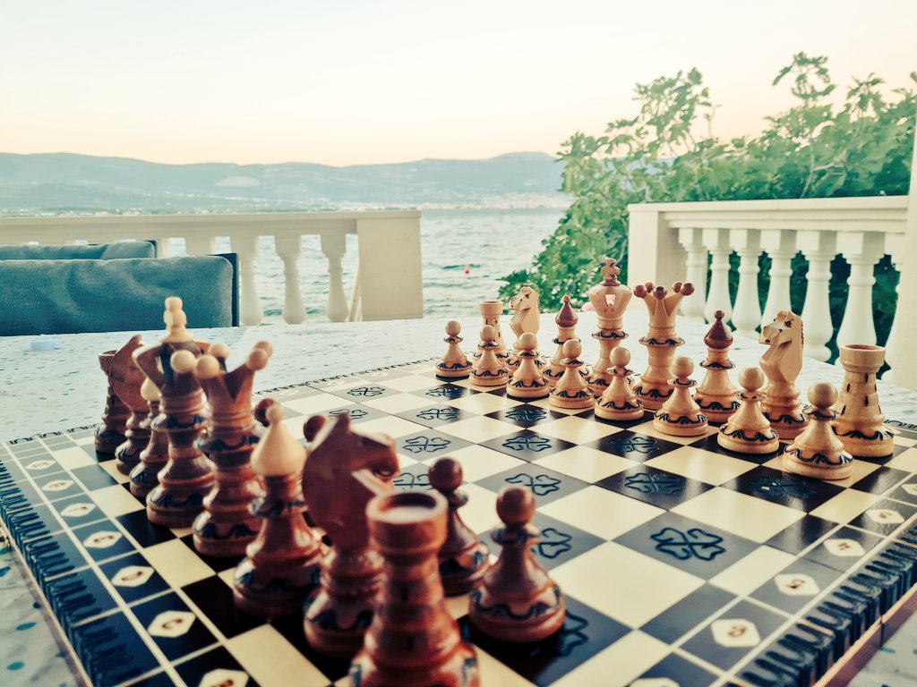hsusi's tweet photo. Playing chess with my son. I will lose the game I know it. https://t.co/JHTs6D7CHd