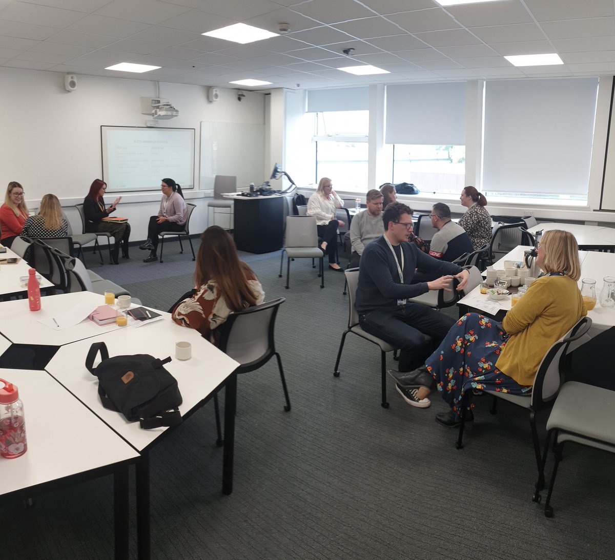 NottinghamCitz's tweet photo. Enjoyable day with some fab people from @TeamDANCOP talking about embedding #communityorganising principles into their work. https://t.co/MziH6fnbm1