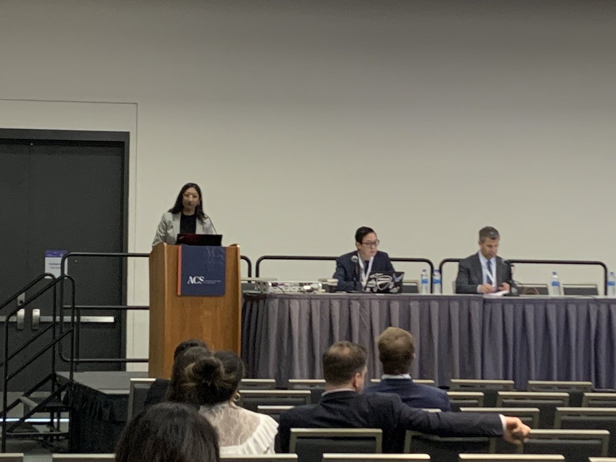 Future Surgical Educator Dr. Nagaraj @nagaraj_madhuri presented her excellent work on deliberate practice for MS suturing and knot tying curriculum. @AmCollSurgeons @Surg_Education @Danny_Scott__ @UTSWSurgeryLife @UTSW_Surgery @SimUtsw #ACS2022