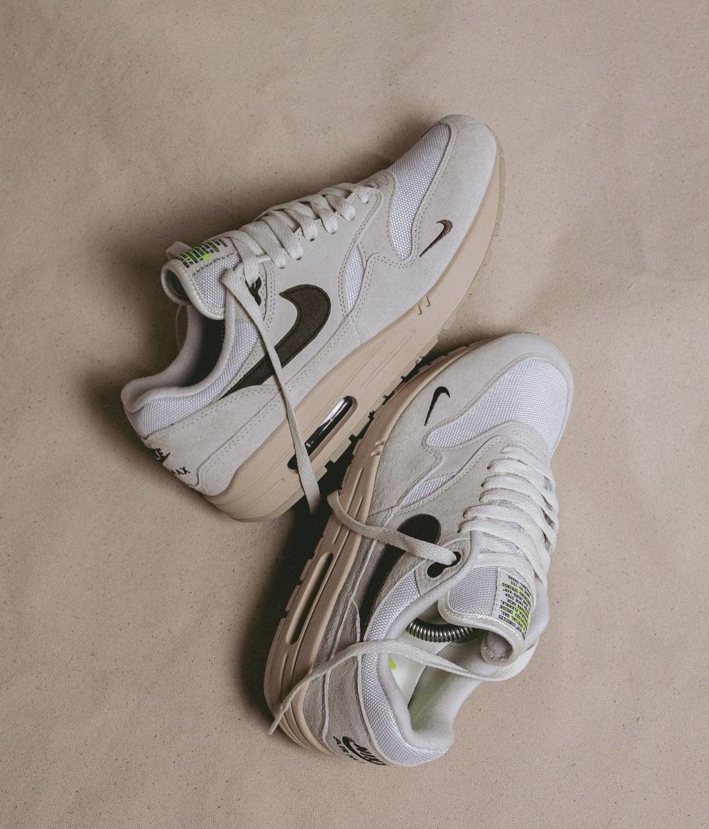nicekicks's tweet photo. “Ironstone” Nike Air Max 1 👀 https://t.co/hHjbaJPon2