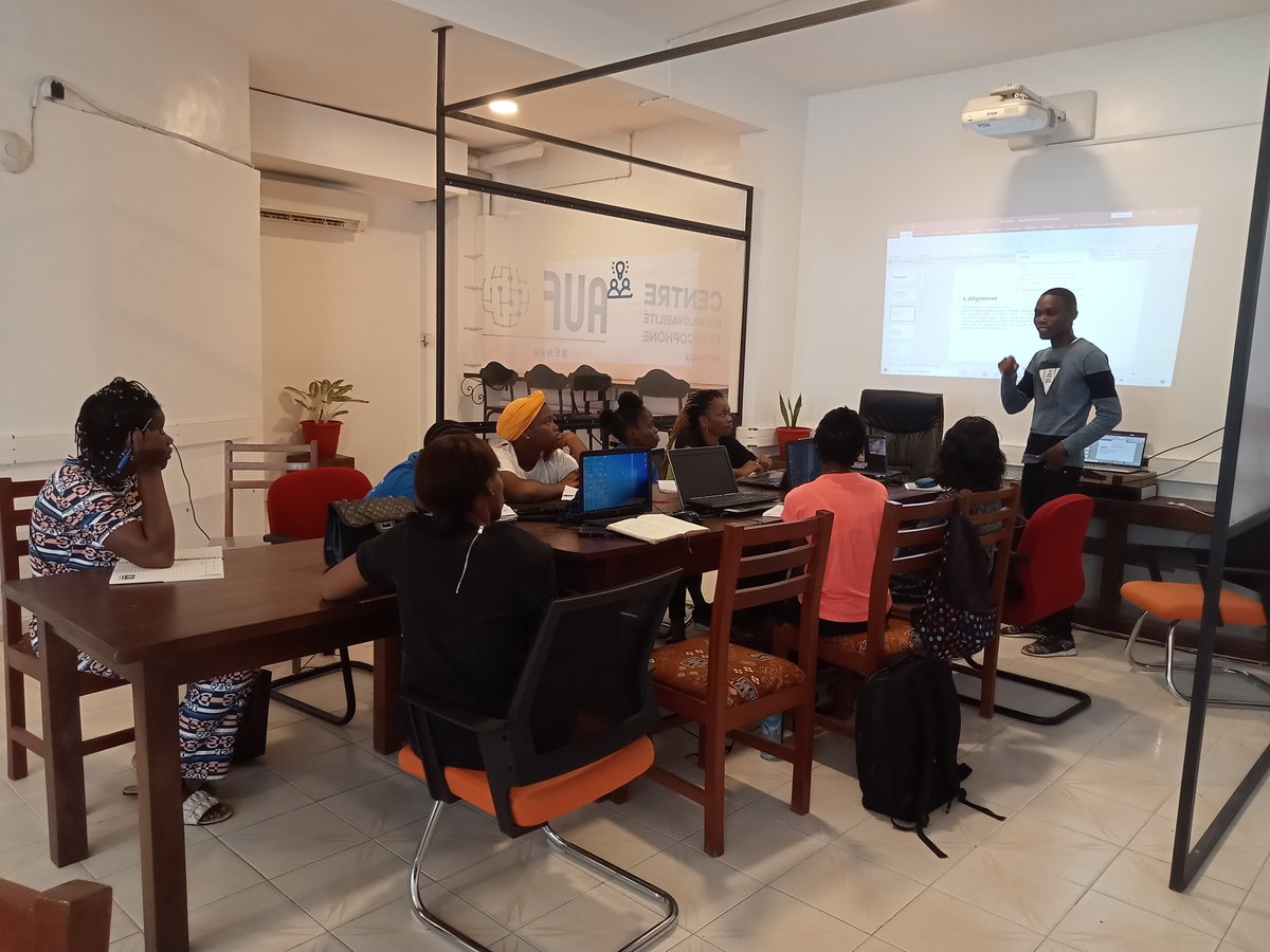 lEnvolBj's tweet photo. #digitalwomenheroes #lenvol #GDSCUAC #enabel #google #numerique #entrepreunariatnumerique #entrepreunariatfeminin #wasexo #digital #skills #waseho https://t.co/GjJ8v06xVj