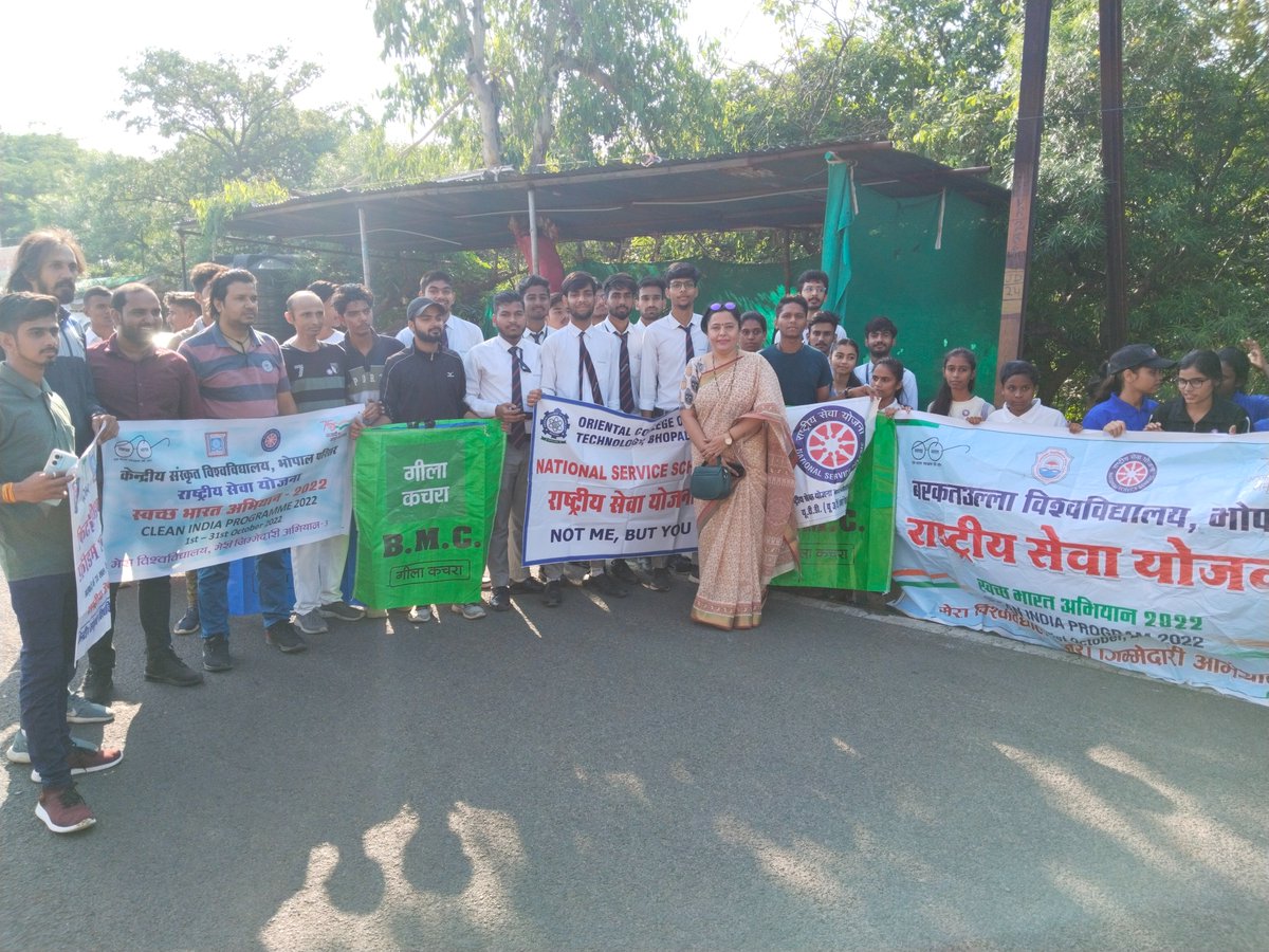 nssoctmp's tweet photo. It is pleasurable to share that NSS volunteers #OCT have participated in District level Swachh Bharat Abhiyan and Fit India run 3.0. 
@NSSBUMP
@_NSSIndia 
@NSSRDBhopal 
@PMOIndia
@nssrdB 
@GroupofOriental https://t.co/1jswyFa1cD