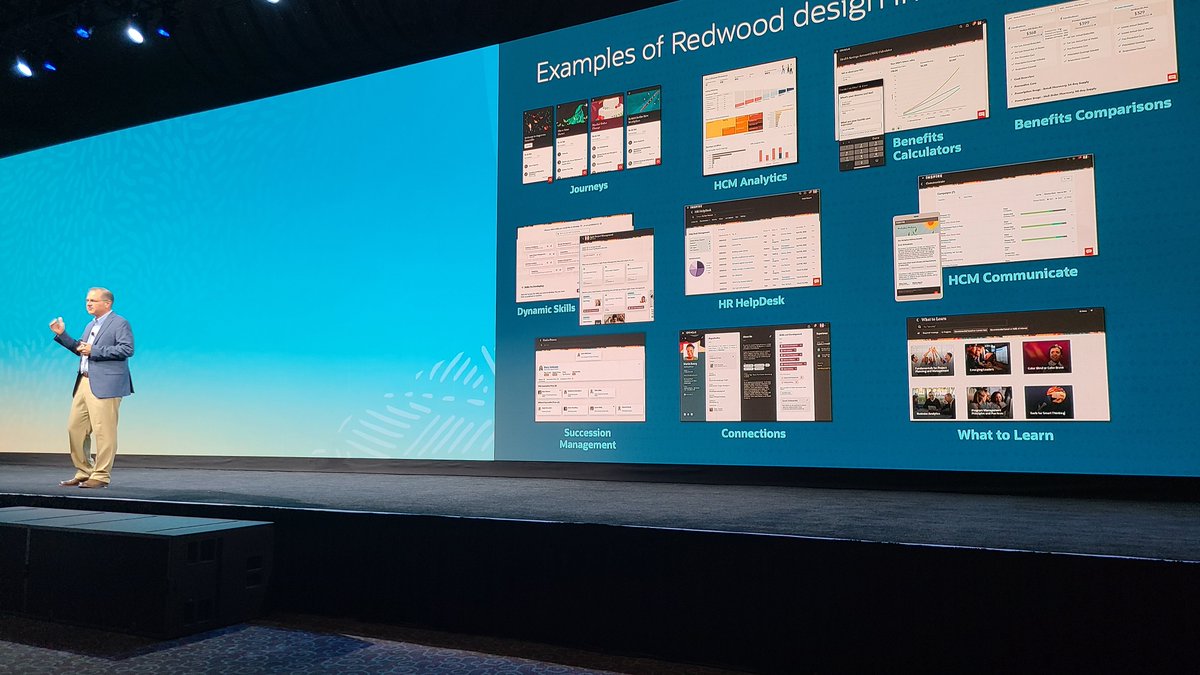 @chrismleone presents continued investment in user design delivering  elevated employee experiences with #cloudHCM at #OCW2022.