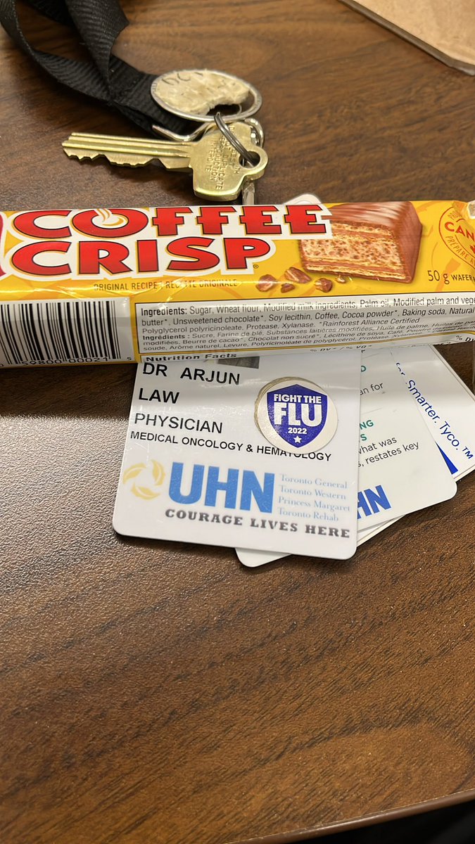 Haemophage's tweet image. I got my full size Coffee Crisp today @UHN and they also gave me a #FluShot with it for free! 

#UHNFlu2022