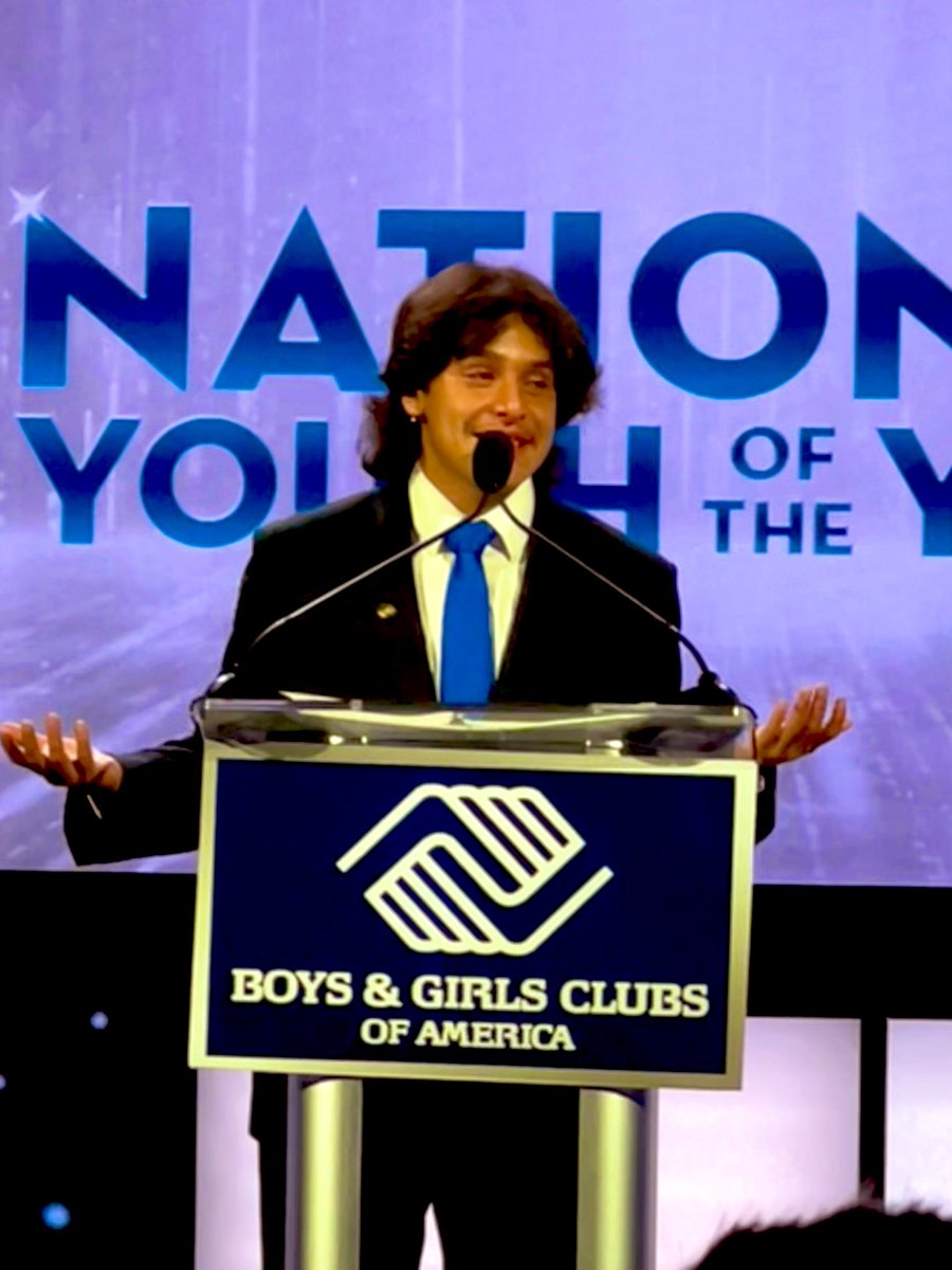 What an amazing week celebrating the work of <a href="/BGCA_Clubs/">Boys & Girls Clubs of America</a> &amp; <a href="/BGCMetroDenver/">Boys & Girls Clubs of Metro Denver</a>. The critical support they provide youth &amp; families is in greater need than ever. From education to workforce readiness, healthy meals to a safe place, they are helping young people thrive! #Schwab4good