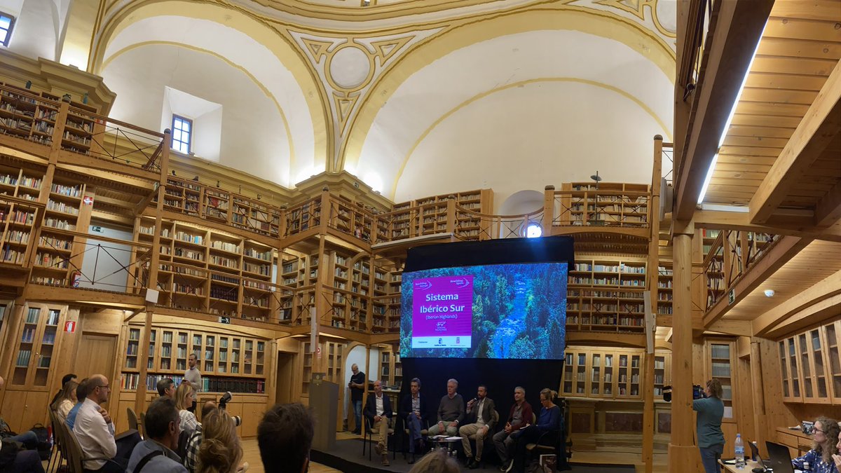 Angel_M_Sanchez's tweet photo. #GranIniciativa
Todo un honor haber asistido a la presentación con el consejero de #DesarrolloSostenible @JL_escudero el equipo de @RewildingEurope #RewildingSpain @josemreybenayas compañeros de @CensoLobo y un largo etcétera. Esperemos sea solo el principio de algo mucho mayor https://t.co/cXX0XNuqp8